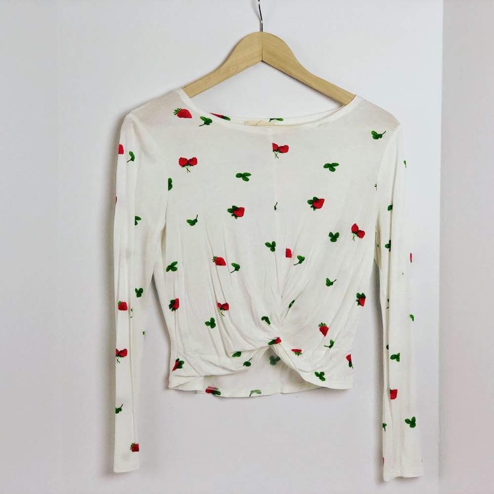 Urban Girl White Long Sleeve Top Size M